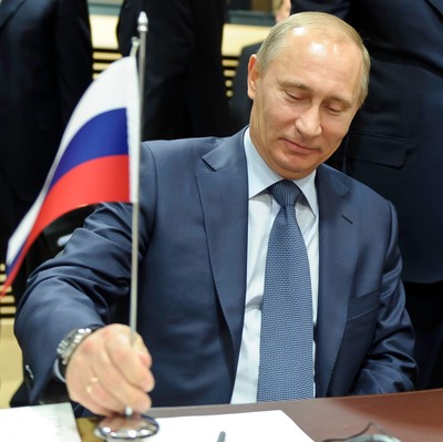 Szczyt UE-Rosja: Putin podejmuje w Petersburgu unijnych przywódców