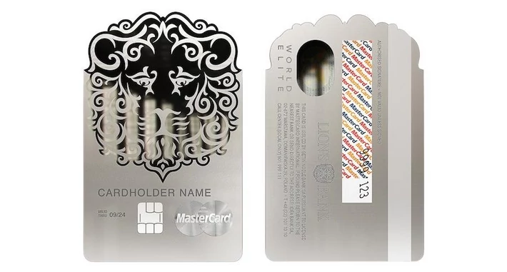 Metalowa karta kredytowa Lion’s Bank, fot. mat. prasowe