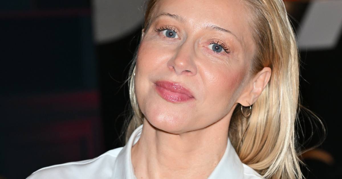 Katarzyna Warnke w butach, które kiedyś były synonimem kiczu. "Ogień" – komentują fani