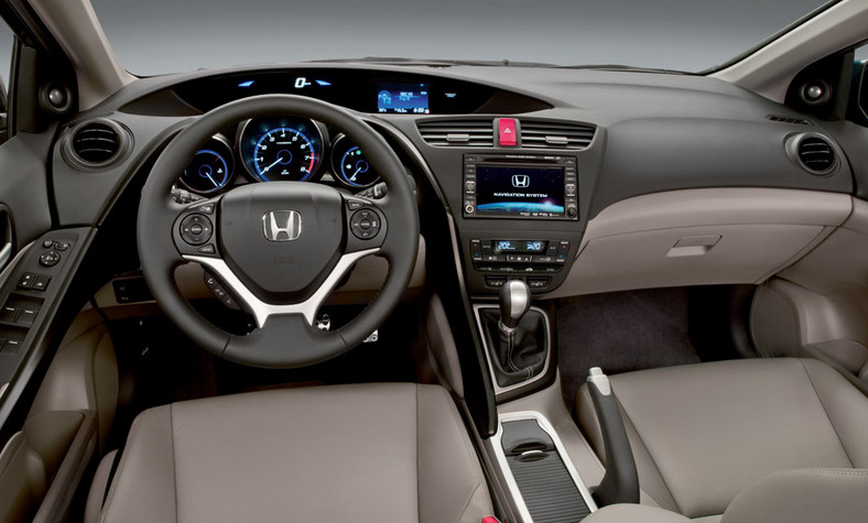 Honda Civic: ucywilizowany kosmita
