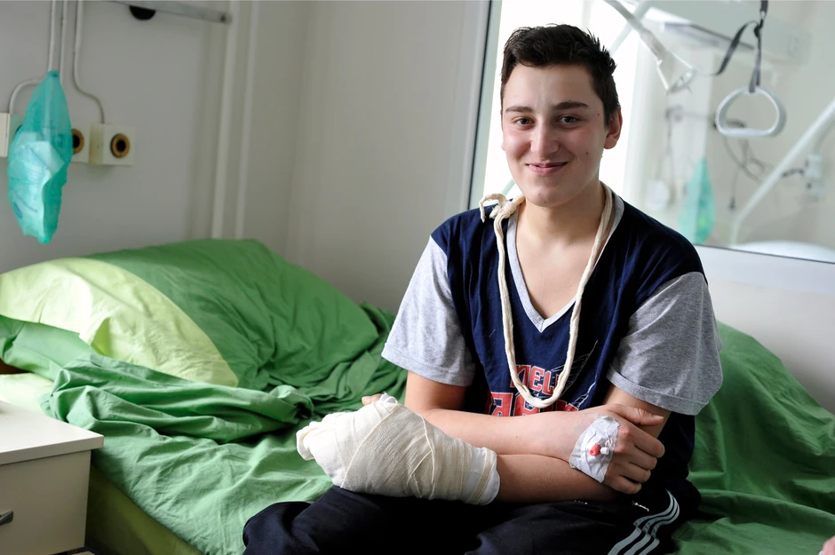 Amer Asanović (16) ostao je bez tri prsta 