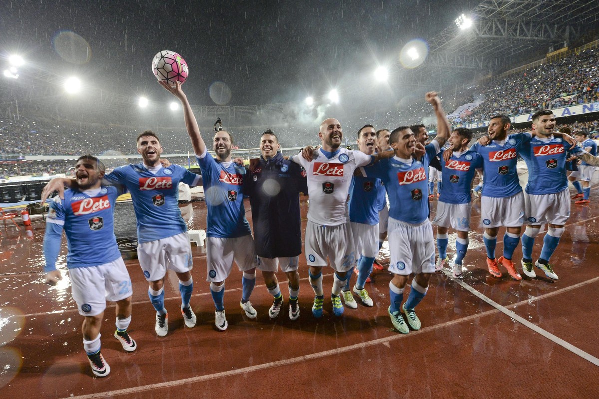 Liga włoska: Napoli wicemistrzem, rekord Higuaina. Efektowna wygrana Juventusu. WIDEO