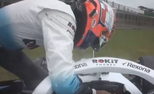 Robert Kubica rozbił bolid na drugim treningu w Brazylii [WIDEO]
