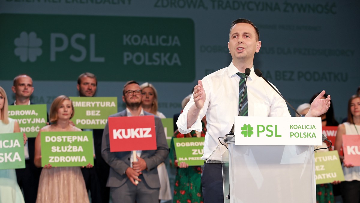 PSL to jedyna partia utrzymująca relacje ze Związkiem Kombatantów RP i Byłych Więźniów Politycznych. To kontrowersyjna organizacja, której członkowie wprowadzali stan wojenny - podaje "Rzeczpospolita".