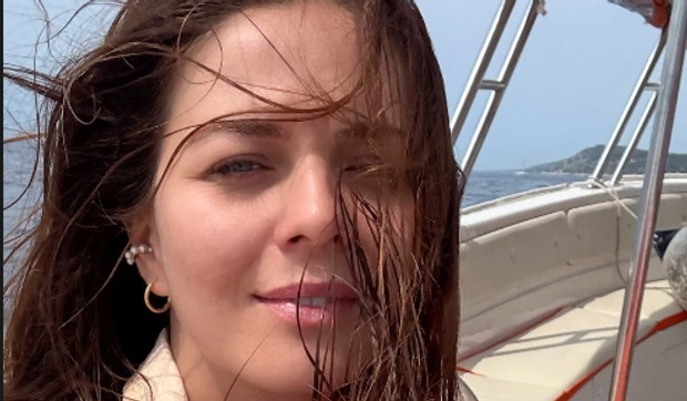 Nina Janković na jahti