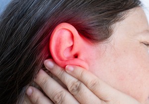 Gljivične infekcije uha nastaju kada gljivice rastu u ušnom kanalu