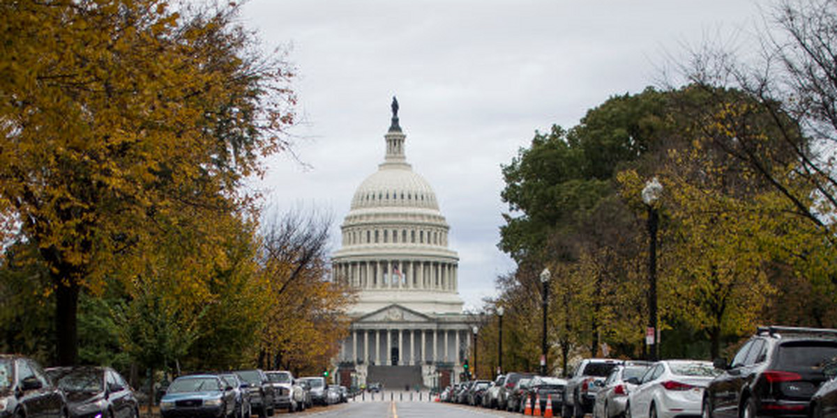 Budynek Kapitolu w Waszyngtonie to siedziba amerykańskiego Kongresu