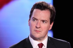 Rząd Wielkiej Brytanii tnie świadczenia socjalne. Zaoszczędzi 10 mld funtów