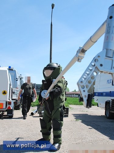 Pirotechnicy z Wydziału Realizacyjnego Komendy Stołecznej Policji