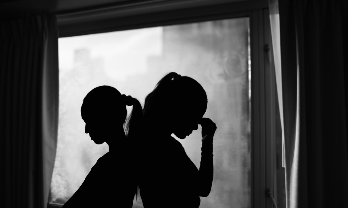 Kobiety, które mają dość związku, robią te trzy rzeczy. Eksperci ostrzegają