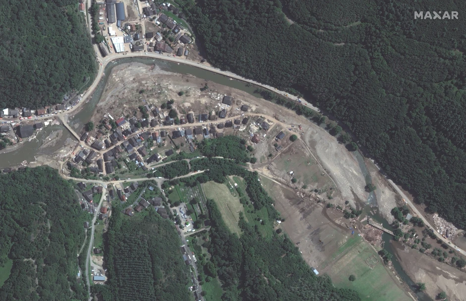 Razmere poplave u Briku u Nemačkoj na satelitskim snimcima