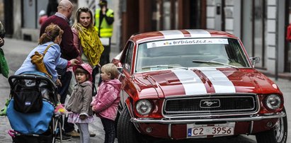 Samochód legenda podbił serca i kieszenie Polaków!