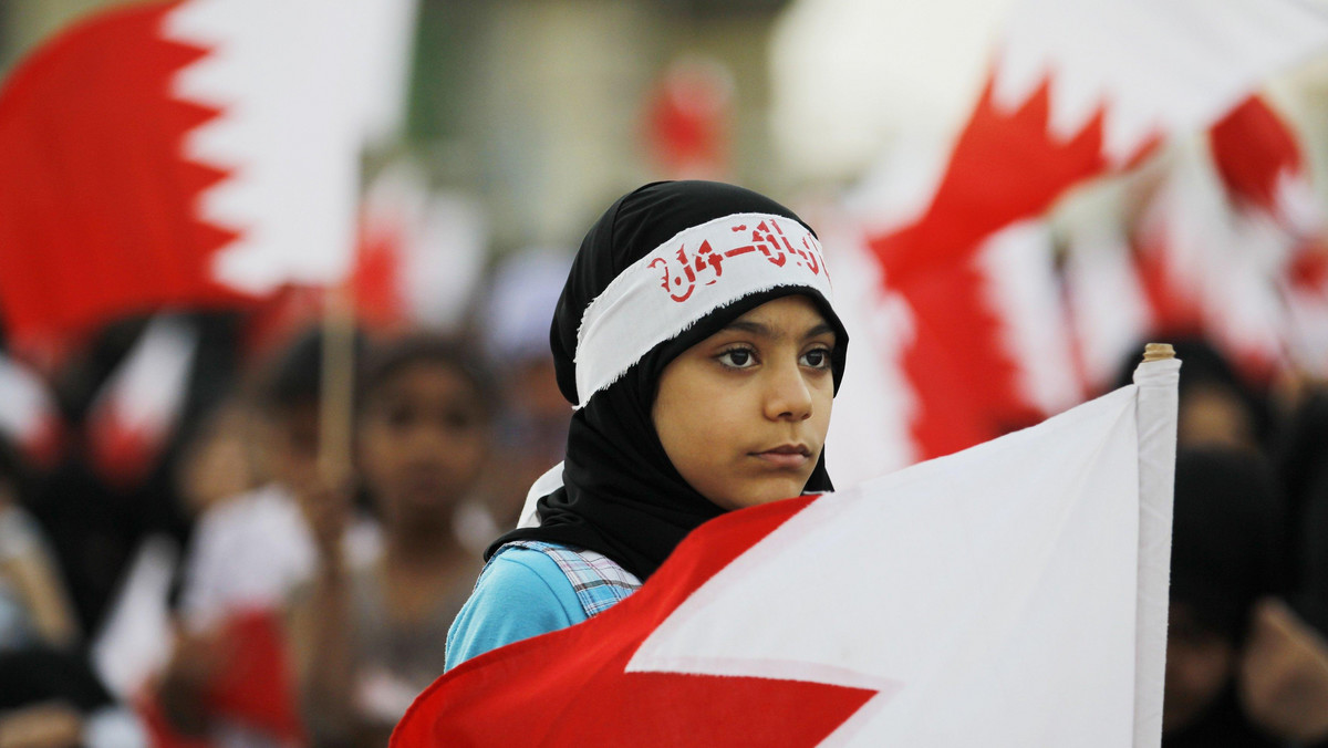 Sąd w Bahrajnie skazał na kary więzienia od 5 do 15 lat grupę 26 uczestników antyrządowych protestów. Tym samym ogólna liczba skazanych demonstrantów w ostatnich dwóch dniach przekroczyła 60 - poinformowała dzisiaj oficjalna agencja BNA.