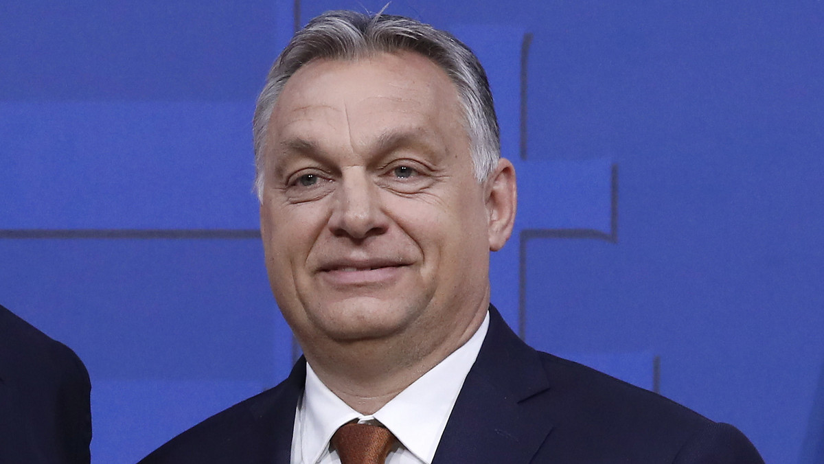 Rządząca na Węgrzech partia Fidesz wycofała swoje poparcie dla Manfreda Webera jako kandydata Europejskiej Partii Ludowej na przewodniczącego Komisji Europejskiej - oświadczył premier Viktor Orban.