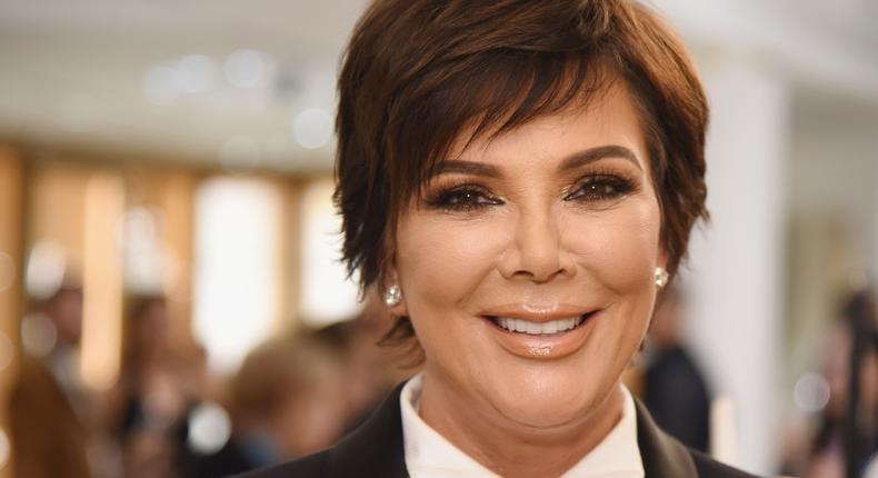 Kris Jenner Looks Amazing In New No-Makeup Selfie