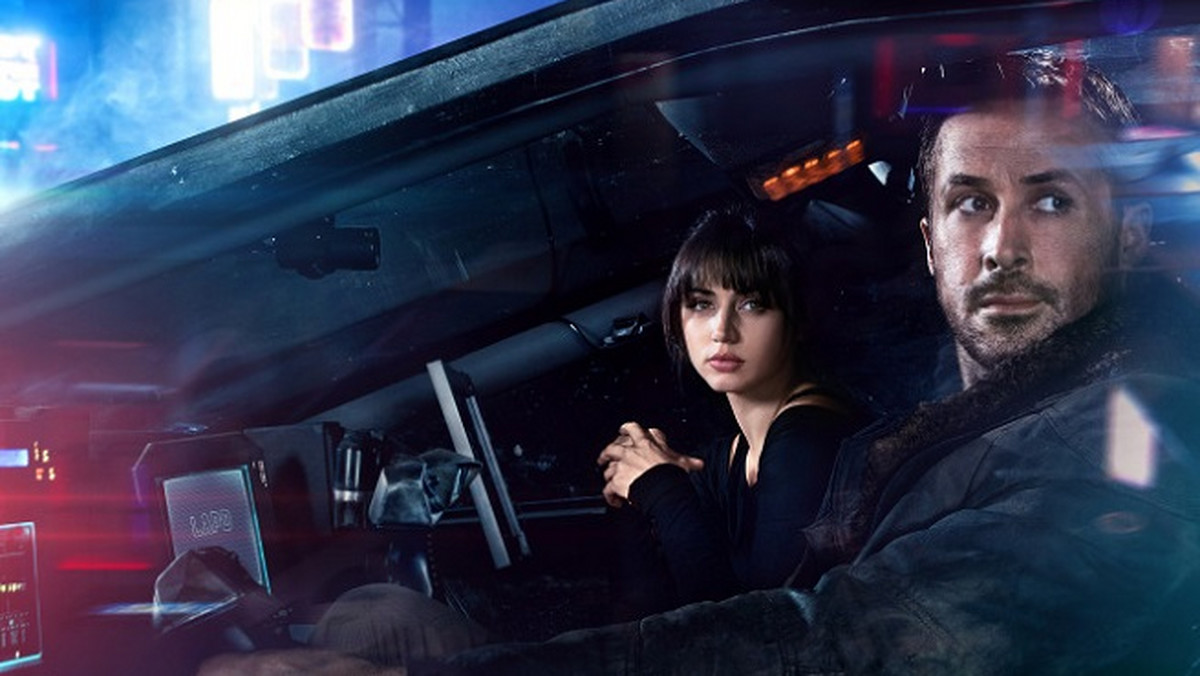 Niedawno ukazał się pierwszy zwiastun filmu "Blade Runner 2049". Dziś możemy zobaczyć nowe zdjęcia z filmu. Reżyser, Denis Villeneuve potwierdził także, że filmu będzie miał kategorią wiekową R, czyli widzowie poniżej 17. roku życia nie będą mogli zobaczyć filmu, jeśli nie będą w towarzystwie osoby dorosłej.