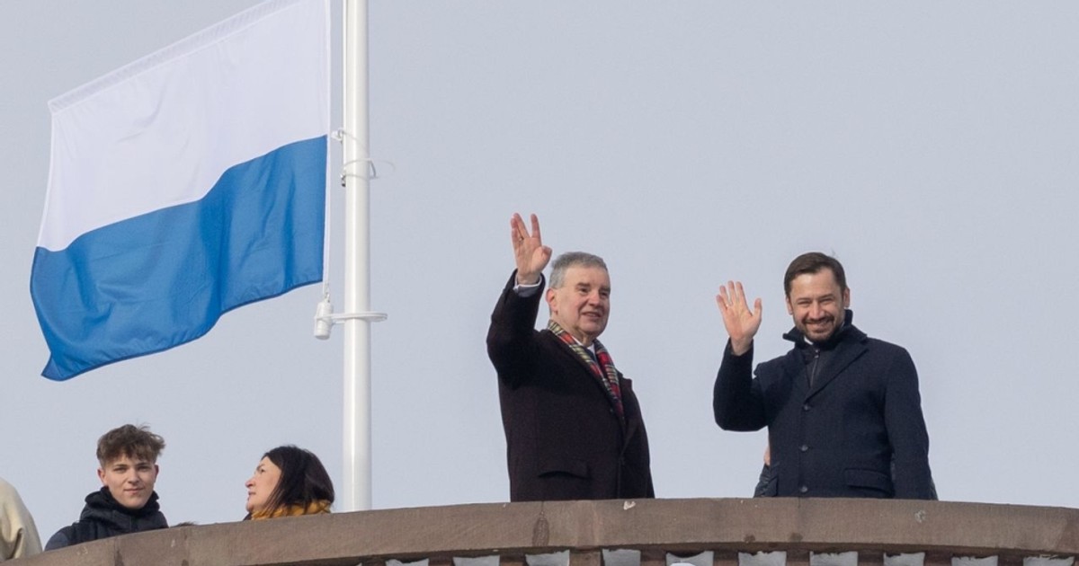 Nowe flagi na kopcu Kościuszki. Czyje to są barwy! To cię zaskoczy!