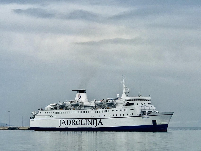 Ilustracija: Trajekt Jadrolinije