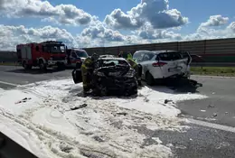 Poważny wypadek na autostradzie A2. Lądował śmigłowiec [ZDJĘCIA]
