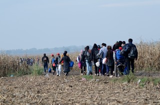 Rząd wprowadza szczegółowe zasady ewakuacji. Każdy Polak musi to wiedzieć
