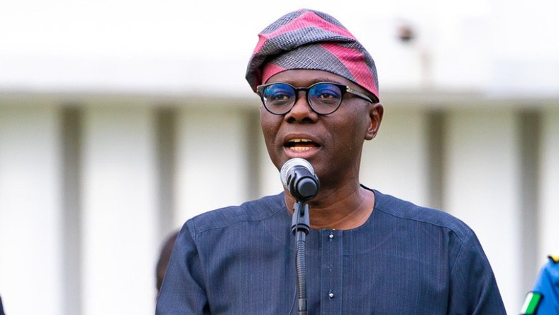 Governor Babajide Sanwo-Olu announces the release of 16 coronavirus patients. [Twitter/@jidesanwoolu]