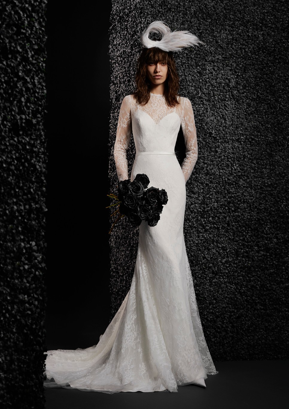 Vera Wang 2022-es tavaszi-nyári kollekciójának egy darabja