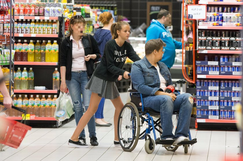 Michał Figurski na zakupach z córką Sonią