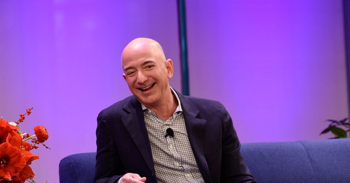 Jeff Bezos' advice to Amazon interns and execs is to stop aiming for ...