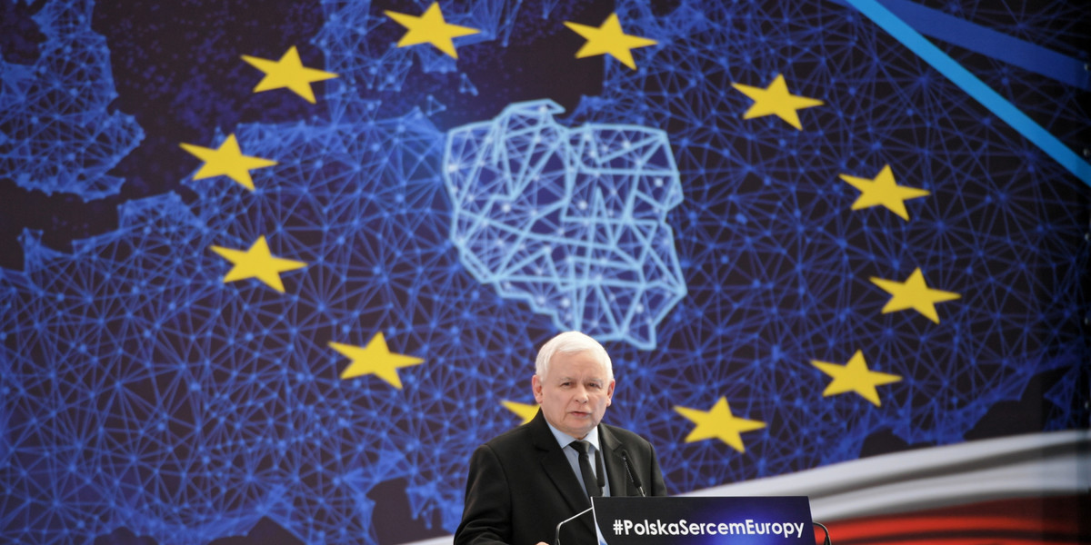 W sobotę w Jasionce pod Rzeszowem odbyła się konwencja regionalna PiS, na której prezes Kaczyński nie mówił o sprawach europejskich, a "programie społecznym" i "obronie rodziny"
