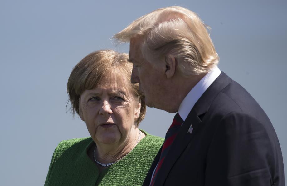 Angela Merkel z Donaldem Trumpem podczas szczytu G7 w Kanadzie w 2018 roku.