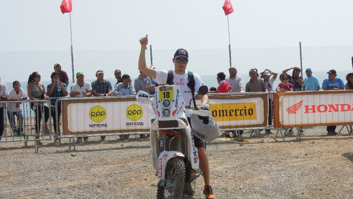Kierowca Orlen Teamu - Jakub Przygoński uplasował się na wysokim 12. miejscu w rywalizacji motocyklistów podczas pierwszego etapu 35. Rajdu Dakar.