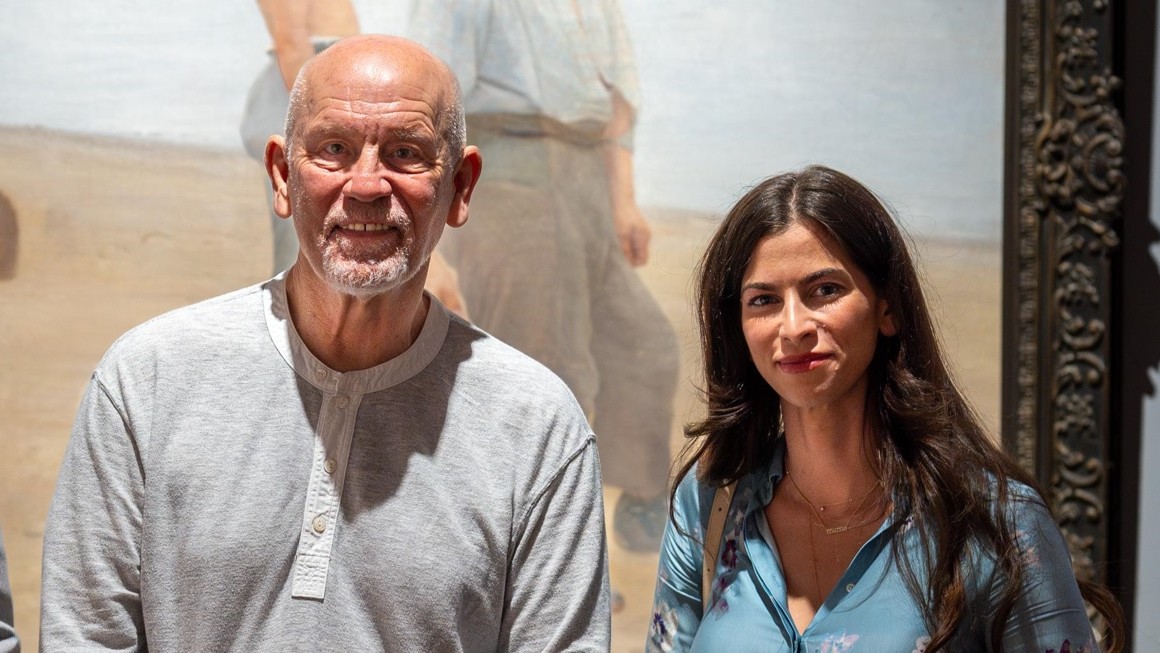 Budapesten lazult John Malkovich! Szentkirályi Alexandra kísérte mindenhová a színészlegendát, még a rántott húst is együtt ették