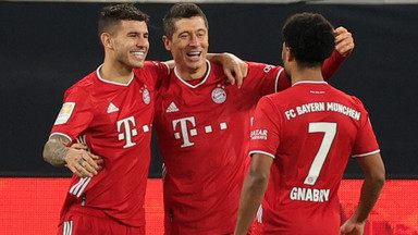 Bundesliga: wielki hit dla Bayernu, Lewandowski nie przestaje trafiać