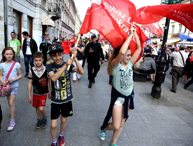 Pochód pierwszomajowy SLD I OPZZ