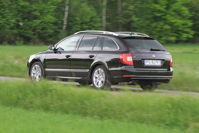 Skoda Superb II Combi: limuzyna dla amatorów komfortowej przestrzeni