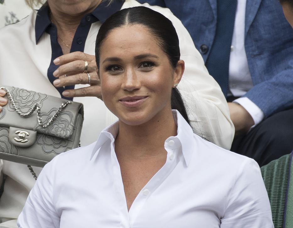 Drága takaróba bugyolálta kisfiát Meghan hercegné /Fotó: Northfoto