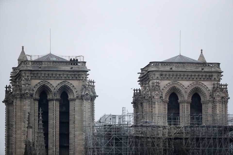 Katedra Notre Dame po pożarze