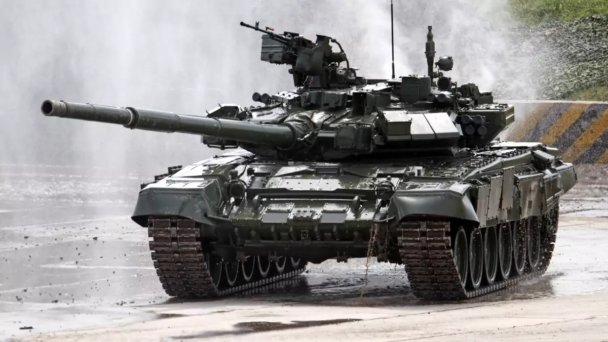 Czołg T-90 to najnowszy czołg Rosji znajdujący się w aktywnej służbie wojskowej