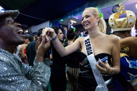 Bila je DRUGA NAJLEPŠA SRPKINJA pre 15 godina, učestovala u "Prvom kuvaru Srbije", a onda nestala bez traga: Danas je u braku sa OVIM poznatim košarkašem