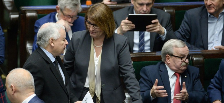 Mazurek ostro: Opozycja mami Polaków - kłamie i kręci