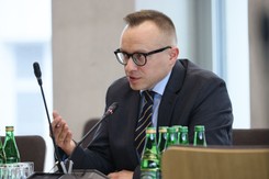 Jak wyhamować inflację? Wiceminister Soboń ma plan