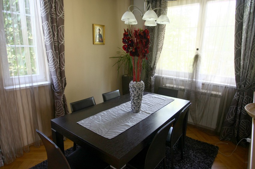 Lukuzna kuća Gorna Gluhakovića iz OK Benda