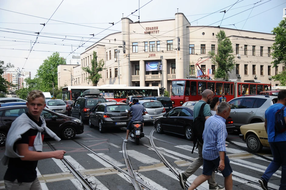 Kod Pravnog ne radi semafor