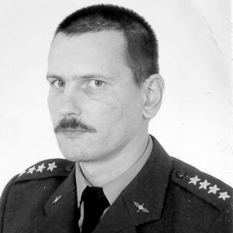 kpt. pilot Grzegorz Stepaniuk