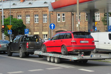 Kraków wyprzedaje odholowane auta nawet za mniej niż 2 tys. zł