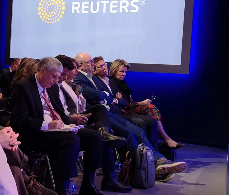 Na panelu prisustvuje i belgijska kraljica Matilda (poslednja na fotografiji)