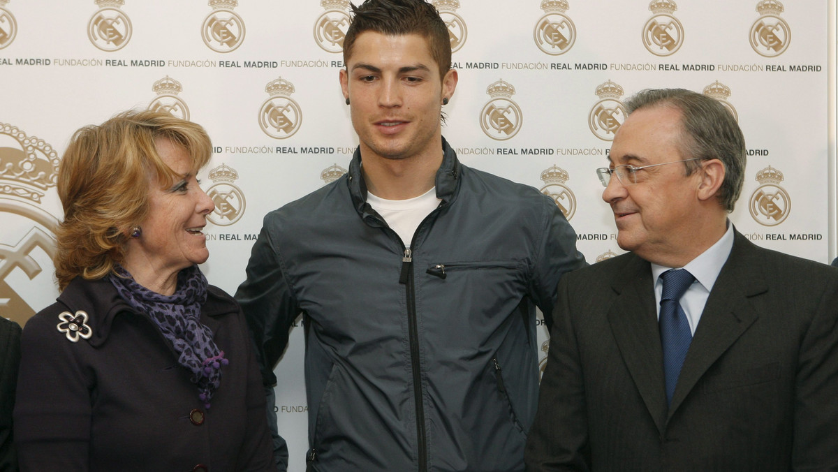 Prezydent Realu Madryt, Florentino Perez ma już podobno na biurku gotową listę transferową na przyszły sezon. Otwiera ją gwiazda Valencii - David Silva.