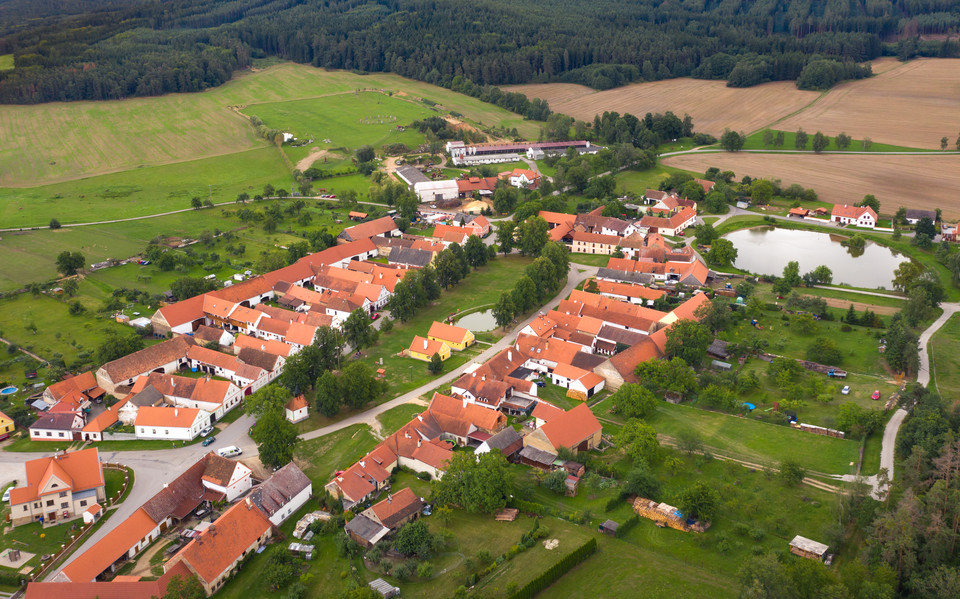 Holaszowice (Holašovice) - prawdopodobnie najpiękniejsza wieś w Czechach