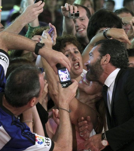 Antonio Banderas rozchwytywany na premierze w San Sebastian