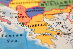 Strajk generalny w Grecji. 20 tys. osób w Atenach protestuje przeciwko zmianom w prawie pracy